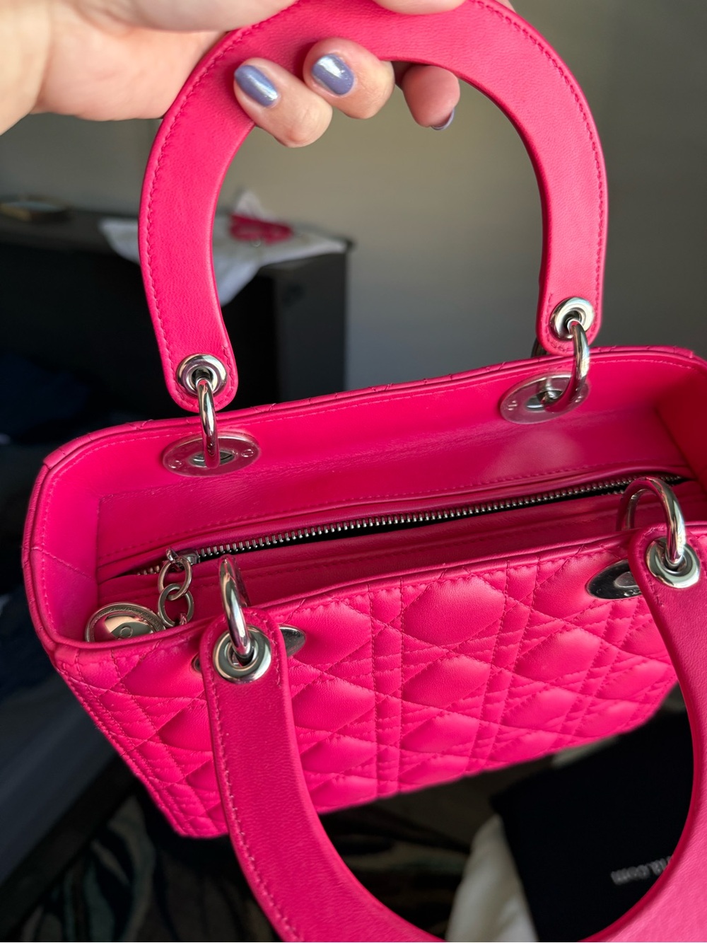 Christian Dior Medium Lady Dior in stunning fuchsia lambskin w/ silver hardware - Picture 6 of 6